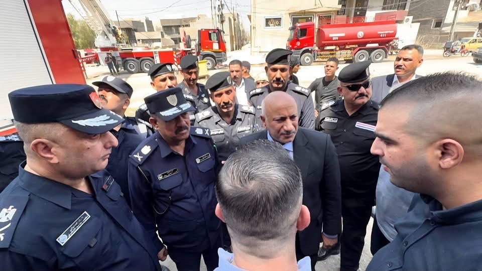الخطابي يتفقد موقع حريق مجمع “بك هاوس” ويؤكد عدم تسجيل خسائر بشرية