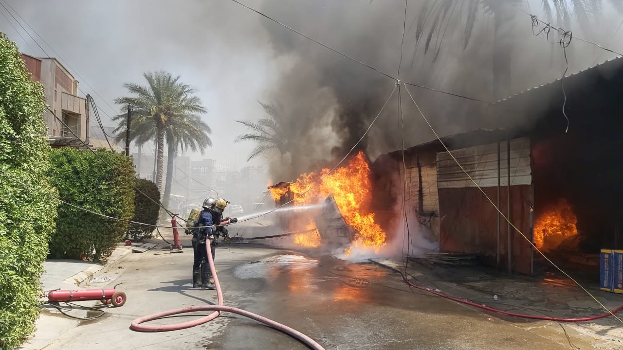 حريق بمولدات مستشفى ابن الهيثم في بغداد